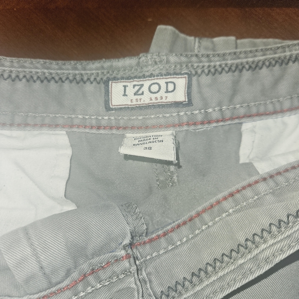 EUC Izod shorts ‼️3 for 25‼️
